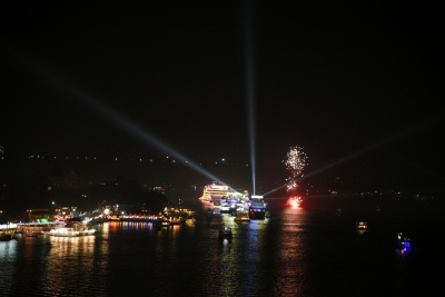 Covid-19? Where? Packed beaches, dance floors mark New Year celebrations in Goa | Covid-19? Where? Packed beaches, dance floors mark New Year celebrations in Goa Covid-19? Where? Packed beaches, dance floors mark New Year celebrations in Goa | Covid-19? Where? Packed beaches, dance floors mark New Year celebrations in Goa