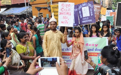Bengal doles for girls don't seem to be stopping their early marriage | Bengal doles for girls don't seem to be stopping their early marriage