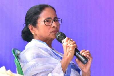 Mamata unveils double-decker open-roof buses in Kolkata | Mamata unveils double-decker open-roof buses in Kolkata