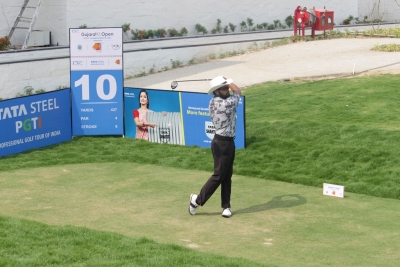Gujarat Open Golf: Anshul Patel shoots 67, rises into joint lead with Aman Raj in round three | Gujarat Open Golf: Anshul Patel shoots 67, rises into joint lead with Aman Raj in round three
