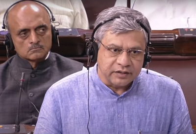 5G auction: Bids worth Rs 1.45 lakh cr received on Day 1, says Minister | 5G auction: Bids worth Rs 1.45 lakh cr received on Day 1, says Minister