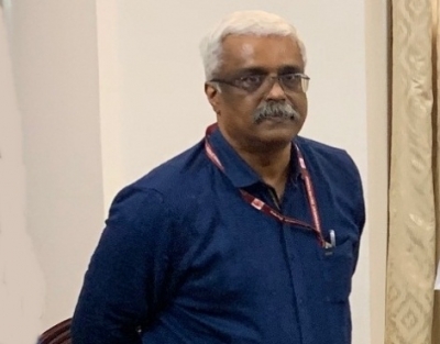 No bail to Kerala CM's former aide Sivasankar | No bail to Kerala CM's former aide Sivasankar