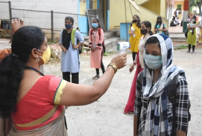 Karnataka logs 1,005 new Covid cases; 1,102 recover | Karnataka logs 1,005 new Covid cases; 1,102 recover Karnataka logs 1,005 new Covid cases; 1,102 recover | Karnataka logs 1,005 new Covid cases; 1,102 recover