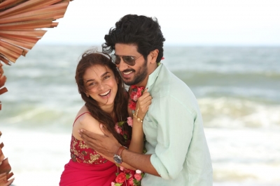 Romantic number 'Megham' from Dulquer Salmaan-starrer 'Hey Sinamika' released | Romantic number 'Megham' from Dulquer Salmaan-starrer 'Hey Sinamika' released
