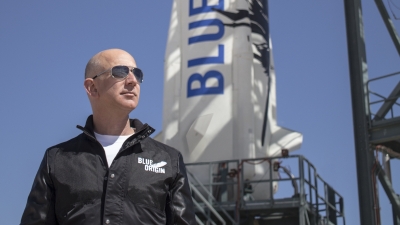 Blue Origin launching spaceflight with William Shatner | Blue Origin launching spaceflight with William Shatner