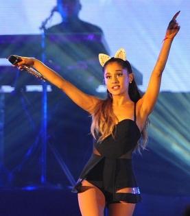 Ariana Grande announces engagement | Ariana Grande announces engagement