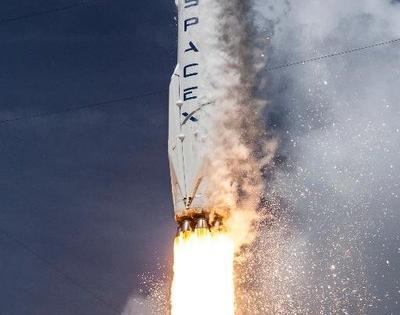 SpaceX's Starship booster engine explodes in test | SpaceX's Starship booster engine explodes in test