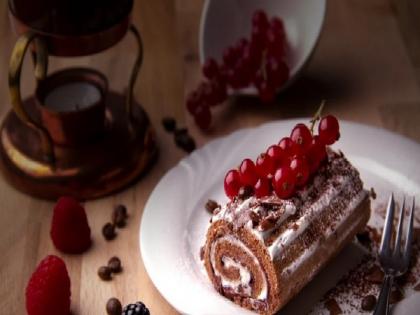 Neuroscientists find isolation provokes brain activity similar to that seen during hunger cravings | Neuroscientists find isolation provokes brain activity similar to that seen during hunger cravings Neuroscientists find isolation provokes brain activity similar to that seen during hunger cravings | Neuroscientists find isolation provokes brain activity similar to that seen during hunger cravings
