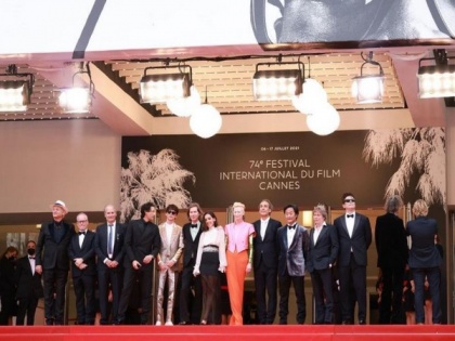 Wes Anderson's 'The French Dispatch' receives nine-minute standing ovation at Cannes | Wes Anderson's 'The French Dispatch' receives nine-minute standing ovation at Cannes