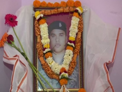 Family recalls CRPF personnel who lost his life in Pulwama attack | Family recalls CRPF personnel who lost his life in Pulwama attack