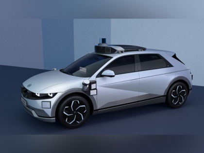 Hyundai Motor unveils IONIQ5 Robot Taxi to be run in 2023 | Hyundai Motor unveils IONIQ5 Robot Taxi to be run in 2023