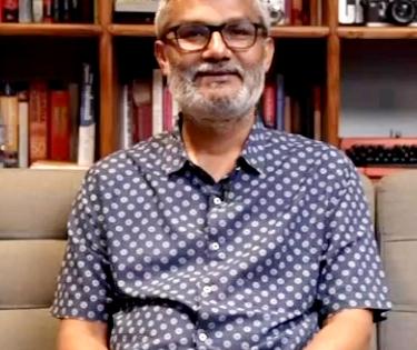 Nitesh Tiwary on ‘Tumse Na Ho Payega’: Want to tell youngsters that they should lead their lives on their own terms | Nitesh Tiwary on ‘Tumse Na Ho Payega’: Want to tell youngsters that they should lead their lives on their own terms Nitesh Tiwary on ‘Tumse Na Ho Payega’: Want to tell youngsters that they should lead their lives on their own terms | Nitesh Tiwary on ‘Tumse Na Ho Payega’: Want to tell youngsters that they should lead their lives on their own terms