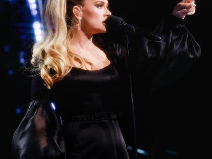 Adele in talks to make 1.2 million dollars a night in 3rd Las Vegas residency | Adele in talks to make 1.2 million dollars a night in 3rd Las Vegas residency Adele in talks to make 1.2 million dollars a night in 3rd Las Vegas residency | Adele in talks to make 1.2 million dollars a night in 3rd Las Vegas residency