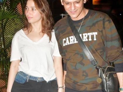 Vijay Varma, Tamannaah Bhatia walk hand-in-hand in Mumbai | Vijay Varma, Tamannaah Bhatia walk hand-in-hand in Mumbai Vijay Varma, Tamannaah Bhatia walk hand-in-hand in Mumbai | Vijay Varma, Tamannaah Bhatia walk hand-in-hand in Mumbai
