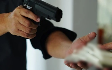 US Secret Service agent robbed at gunpoint during Biden's California trip | US Secret Service agent robbed at gunpoint during Biden's California trip US Secret Service agent robbed at gunpoint during Biden's California trip | US Secret Service agent robbed at gunpoint during Biden's California trip