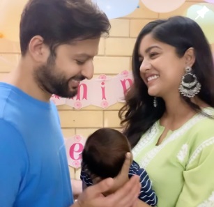Ishita Dutta, Vatsal Sheth reveal newborn son's name | Ishita Dutta, Vatsal Sheth reveal newborn son's name Ishita Dutta, Vatsal Sheth reveal newborn son's name | Ishita Dutta, Vatsal Sheth reveal newborn son's name