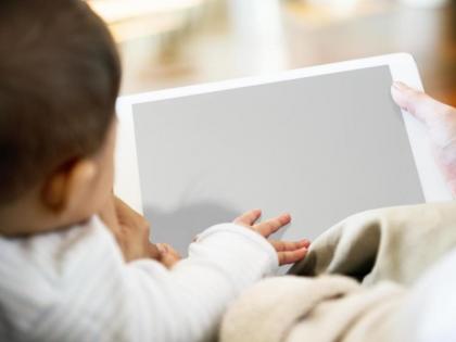 Screen time over 4 hours linked to delays in speech, problem-solving in babies: Study | Screen time over 4 hours linked to delays in speech, problem-solving in babies: Study Screen time over 4 hours linked to delays in speech, problem-solving in babies: Study | Screen time over 4 hours linked to delays in speech, problem-solving in babies: Study