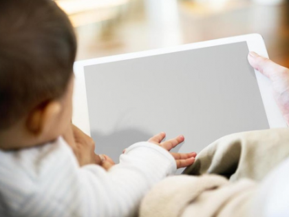 Infants’ screen time linked with developmental delays | Infants’ screen time linked with developmental delays