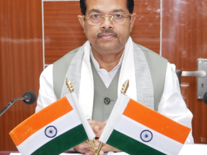 E-commerce platforms advised to self-audit, eliminate dark patterns: Union Minister | E-commerce platforms advised to self-audit, eliminate dark patterns: Union Minister E-commerce platforms advised to self-audit, eliminate dark patterns: Union Minister | E-commerce platforms advised to self-audit, eliminate dark patterns: Union Minister