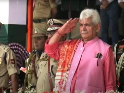 Largely attended I-Day functions pass off peacefully in J&K | Largely attended I-Day functions pass off peacefully in J&K