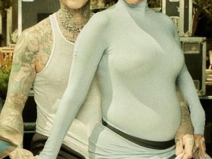 Travis Barker, Kourtney Kardashian spotted leaving hospital after cancelling shows | Travis Barker, Kourtney Kardashian spotted leaving hospital after cancelling shows Travis Barker, Kourtney Kardashian spotted leaving hospital after cancelling shows | Travis Barker, Kourtney Kardashian spotted leaving hospital after cancelling shows