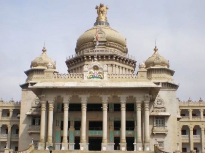 Knife found in women's bag at K'taka Assembly entrance | Knife found in women's bag at K'taka Assembly entrance
