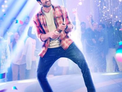 6 years of 'Arjun Reddy': Vijay Deverakonda recollects his 1st narration inside a cafe | 6 years of 'Arjun Reddy': Vijay Deverakonda recollects his 1st narration inside a cafe 6 years of 'Arjun Reddy': Vijay Deverakonda recollects his 1st narration inside a cafe | 6 years of 'Arjun Reddy': Vijay Deverakonda recollects his 1st narration inside a cafe