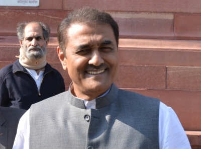 Goa NCP changes tack, looks for 'respectable' alliance with Cong | Goa NCP changes tack, looks for 'respectable' alliance with Cong Goa NCP changes tack, looks for 'respectable' alliance with Cong | Goa NCP changes tack, looks for 'respectable' alliance with Cong