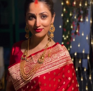 Yami Gautam shares her new bride look | Yami Gautam shares her new bride look