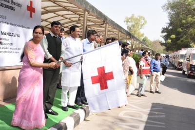 Mandaviya flags off 33 Indian Red Cross Society ambulances | Mandaviya flags off 33 Indian Red Cross Society ambulances