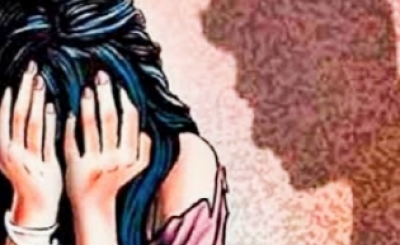 Delhi shocker: 3-yr-old girl raped, accused held | Delhi shocker: 3-yr-old girl raped, accused held