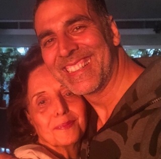 Akshay's mother passes away: He says 'she was my core' | Akshay's mother passes away: He says 'she was my core'