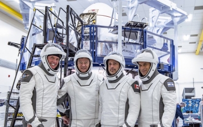 First private space mission astronauts return to Earth | First private space mission astronauts return to Earth