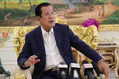 Cambodian Prime Minister visits Laos; discusses strategic partnership, border | Cambodian Prime Minister visits Laos; discusses strategic partnership, border