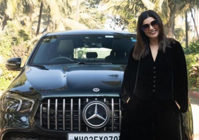 Sushmita Sen gets herself car worth whopping Rs 1.92 crore | Sushmita Sen gets herself car worth whopping Rs 1.92 crore