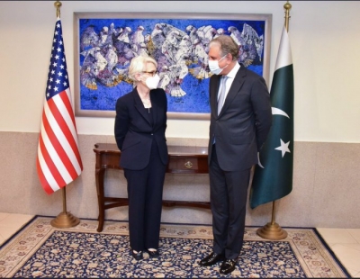 Pak FM, US Deputy Secy of State discuss Afghan situation, bilateral ties | Pak FM, US Deputy Secy of State discuss Afghan situation, bilateral ties