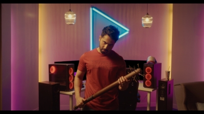 'Stranger Things' 'fanboy' Varun Dhawan flaunts favourite show merchandise | 'Stranger Things' 'fanboy' Varun Dhawan flaunts favourite show merchandise 'Stranger Things' 'fanboy' Varun Dhawan flaunts favourite show merchandise | 'Stranger Things' 'fanboy' Varun Dhawan flaunts favourite show merchandise