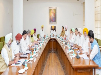 Punjab CM Charanjit Channi holds state cabinet meeting | Punjab CM Charanjit Channi holds state cabinet meeting