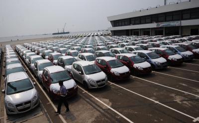 Domestic passenger vehicle sales fall 51% in March | Domestic passenger vehicle sales fall 51% in March Domestic passenger vehicle sales fall 51% in March | Domestic passenger vehicle sales fall 51% in March