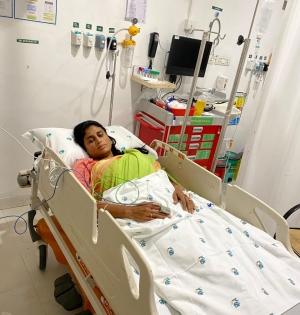 Police arrest Sharmila, taken to Hyderabad hospital | Police arrest Sharmila, taken to Hyderabad hospital