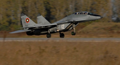 Fighter jet disappears from radars during Bulgarian-US drill | Fighter jet disappears from radars during Bulgarian-US drill