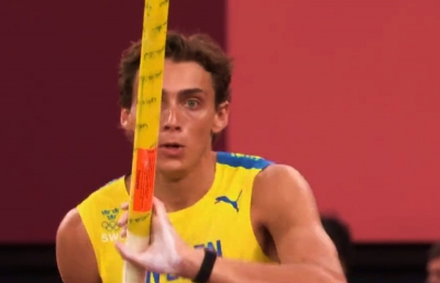 Armand Duplantis retains Mondo Classic title | Armand Duplantis retains Mondo Classic title