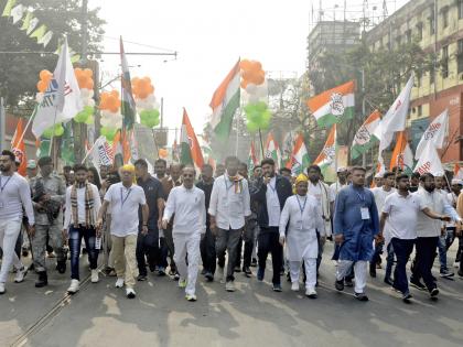 WB Cong adopts wait-and-watch approach, looks for signals from Delhi | WB Cong adopts wait-and-watch approach, looks for signals from Delhi WB Cong adopts wait-and-watch approach, looks for signals from Delhi | WB Cong adopts wait-and-watch approach, looks for signals from Delhi