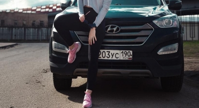 Style Guide: How to style sneakers for every occasion | Style Guide: How to style sneakers for every occasion Style Guide: How to style sneakers for every occasion | Style Guide: How to style sneakers for every occasion