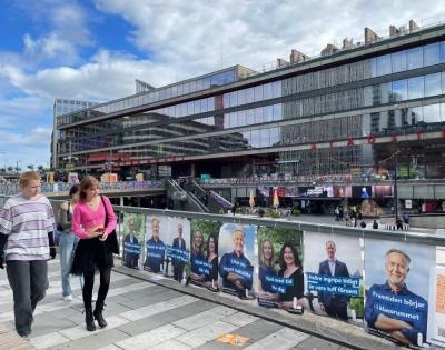 Opposition blue bloc leads in Swedish parliamentary polls | Opposition blue bloc leads in Swedish parliamentary polls