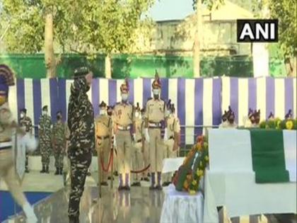J-K: Wreath laying ceremony held for two CRPF personnel killed in Srinagar terrorist attack | J-K: Wreath laying ceremony held for two CRPF personnel killed in Srinagar terrorist attack