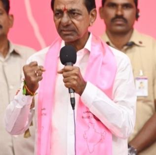 KCR opens BRS office in Delhi, forays into national politics | KCR opens BRS office in Delhi, forays into national politics