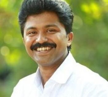 Rape accused Cong MLA in Kerala remains untraceable | Rape accused Cong MLA in Kerala remains untraceable