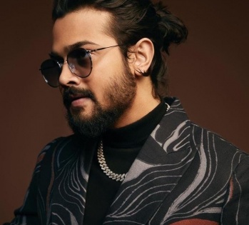 Bhuvan Bam to appear as lead in new web series 'Taaza Khabar' | Bhuvan Bam to appear as lead in new web series 'Taaza Khabar'