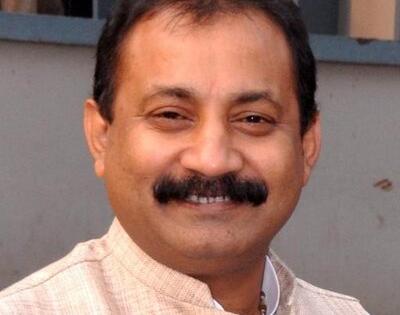 Lalan Singh, Ashok Chaudhary involved in verbal duel at Nitish's residence | Lalan Singh, Ashok Chaudhary involved in verbal duel at Nitish's residence